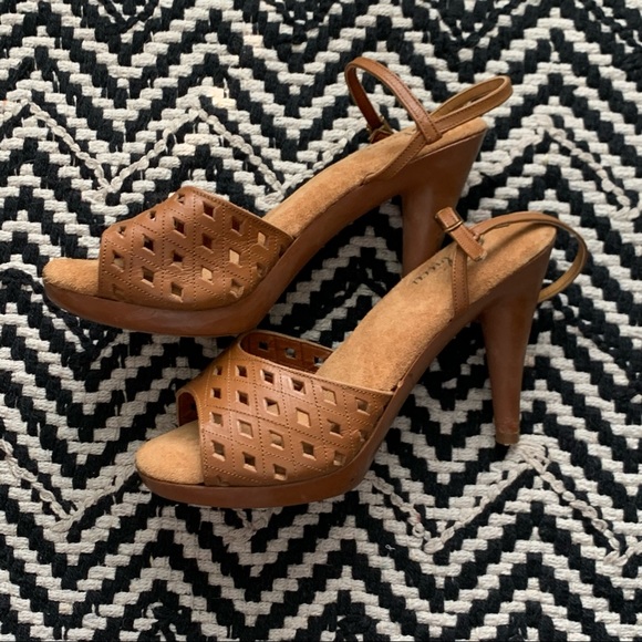 Vintage 70’s Disco Era Platform Sandals - Picture 2 of 14